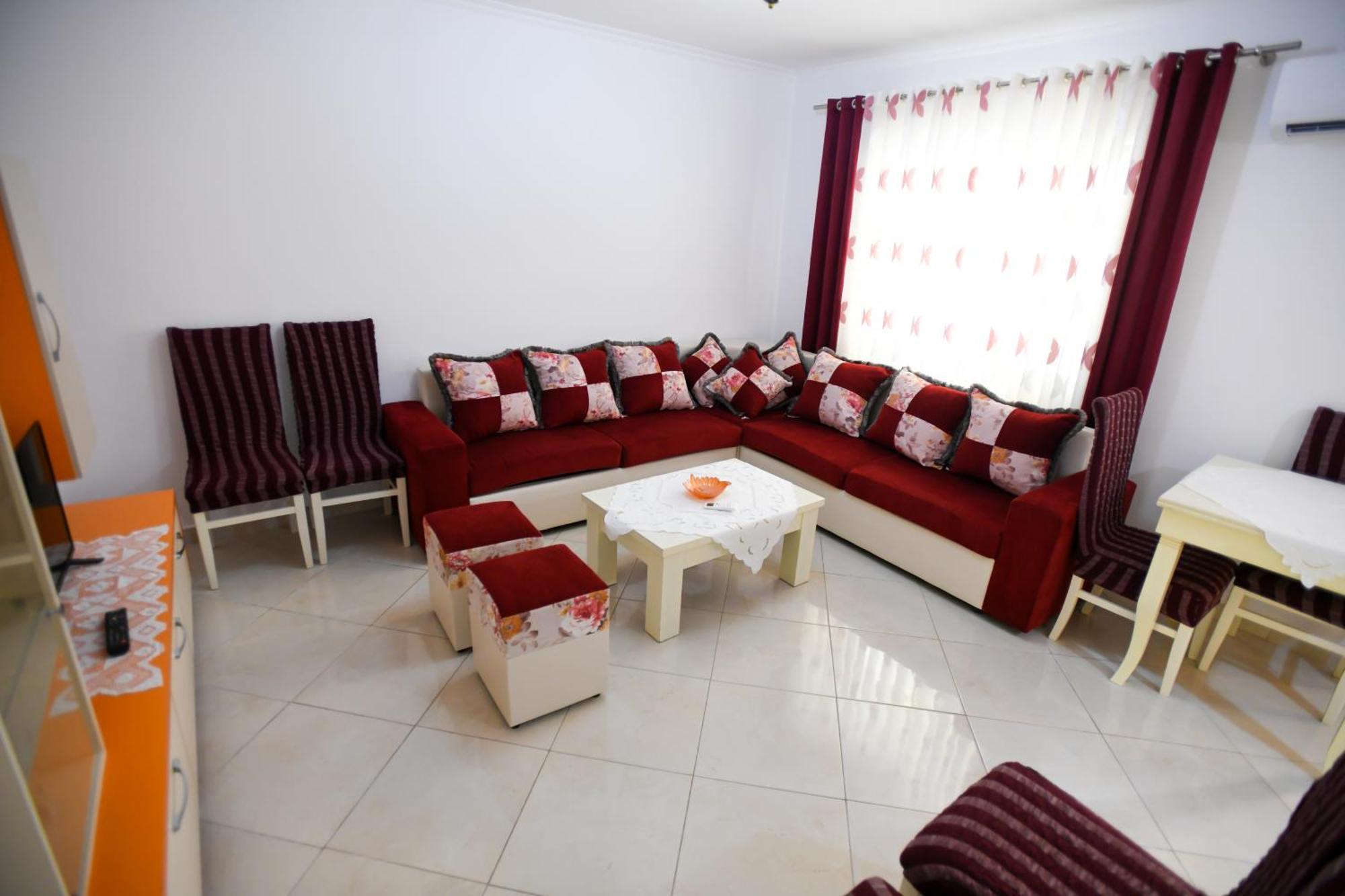Apartament Rivaaa Berat